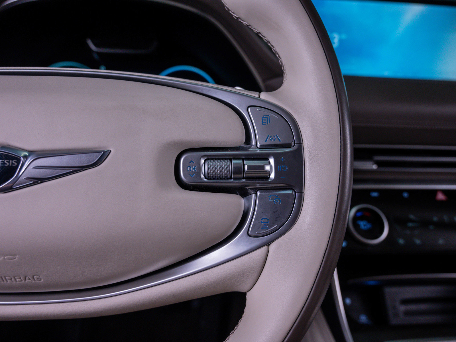 Used 2023 Genesis GV80 3.5T Prestige w/ Prestige Package image 23