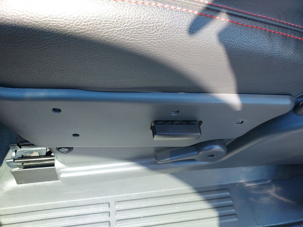 Used 2003 Chevrolet Silverado 1500 LS image 18