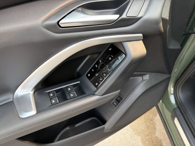 Used 2025 Audi Q5 Premium w/ Convenience Package AWD/4WD image 15