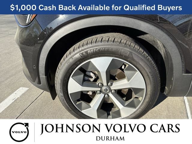 New 2026 Volvo XC40 B5 Plus w/ Protection Package Premier AWD/4WD image 18