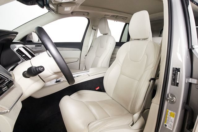 Certified 2024 Volvo XC90 T8 Ultimate w/ Lounge Package AWD/4WD image 20