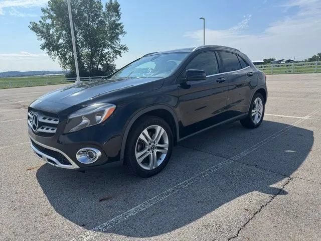 Used 2018 Mercedes-Benz GLA 250 4MATIC image 3
