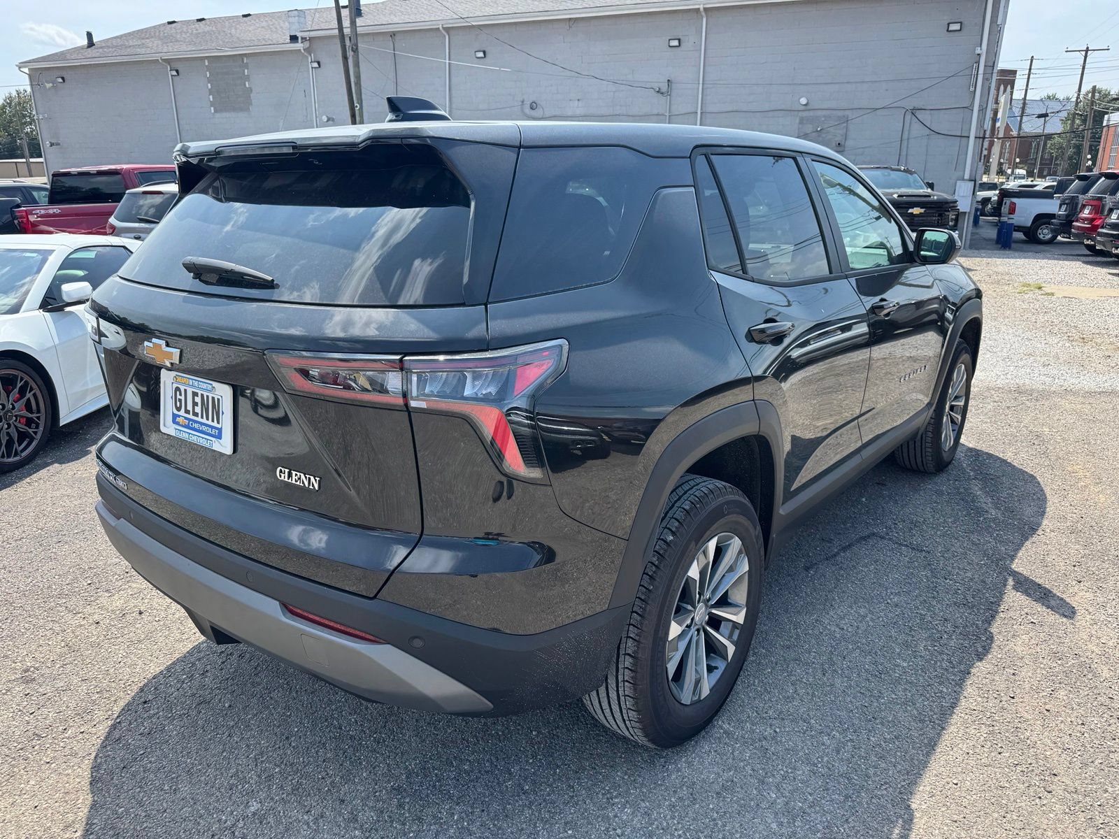 New 2027 Chevrolet Equinox LT AWD/4WD image 6