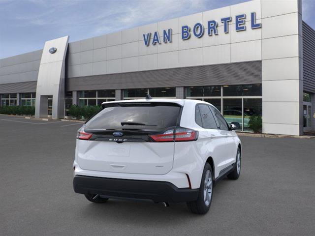 New 2024 Ford Edge SE image 8