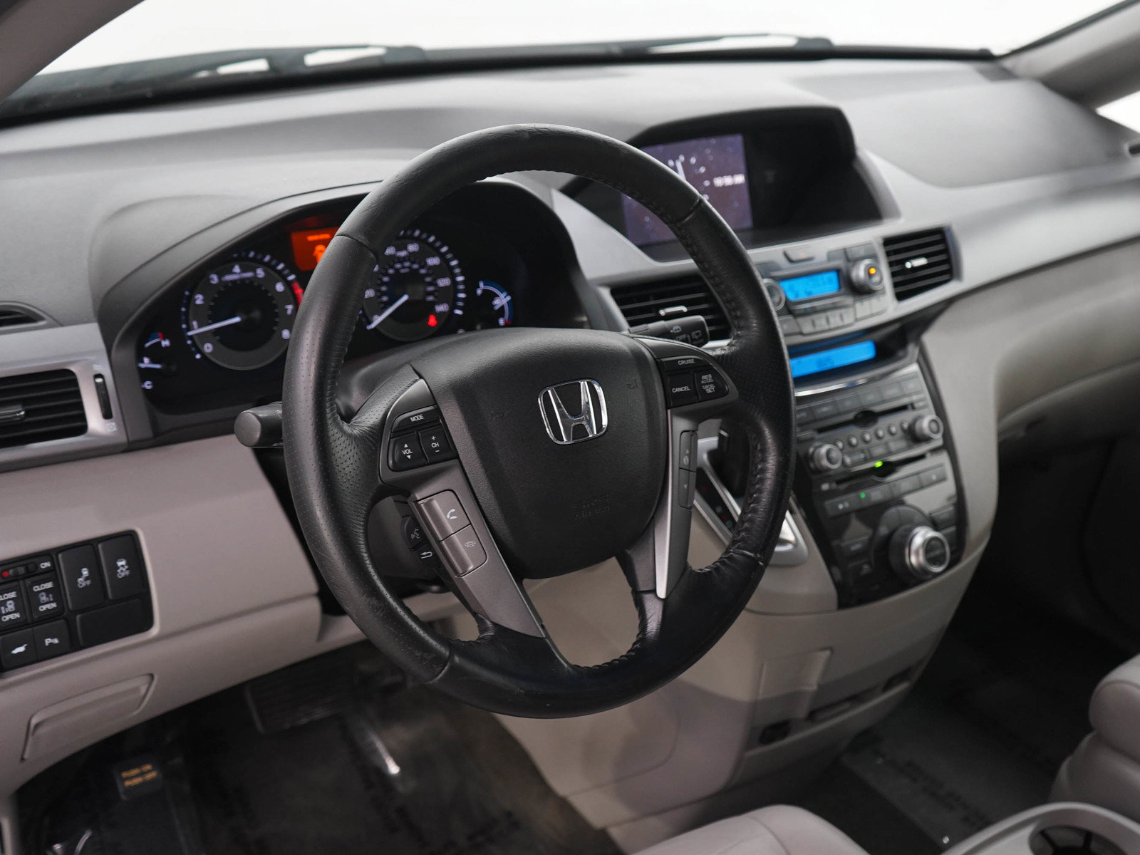 Used 2012 Honda Odyssey Touring image 25