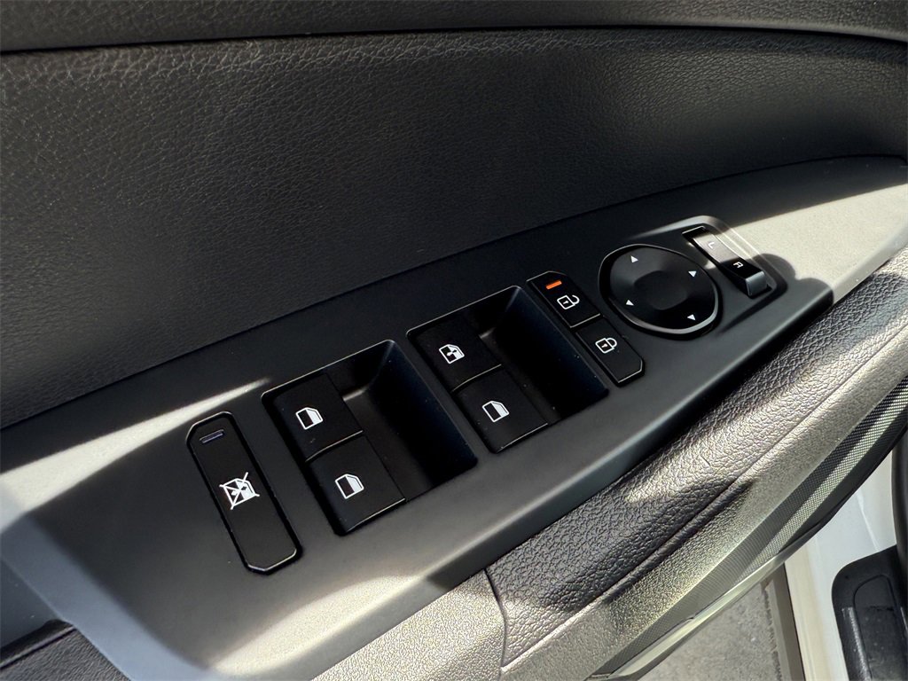 New 2026 Kia Sportage S image 19