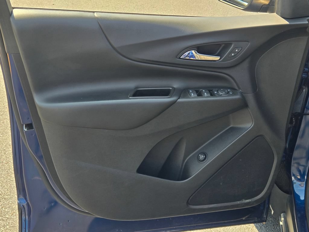 Used 2022 Chevrolet Equinox LT FWD image 31