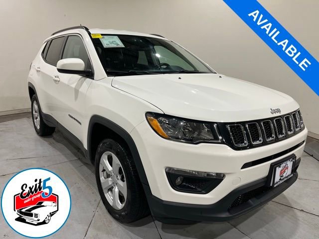 Used 2018 Jeep Compass Latitude w/ Cold Weather Group image 1