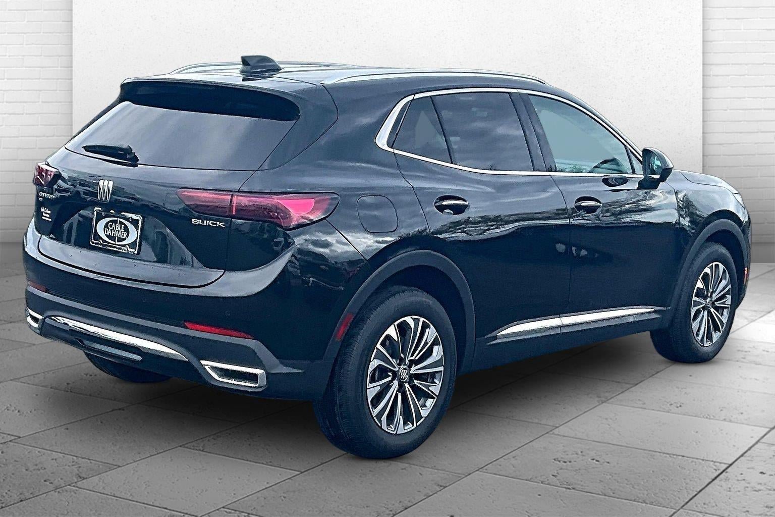 Used 2025 Buick Envision Preferred AWD/4WD image 14