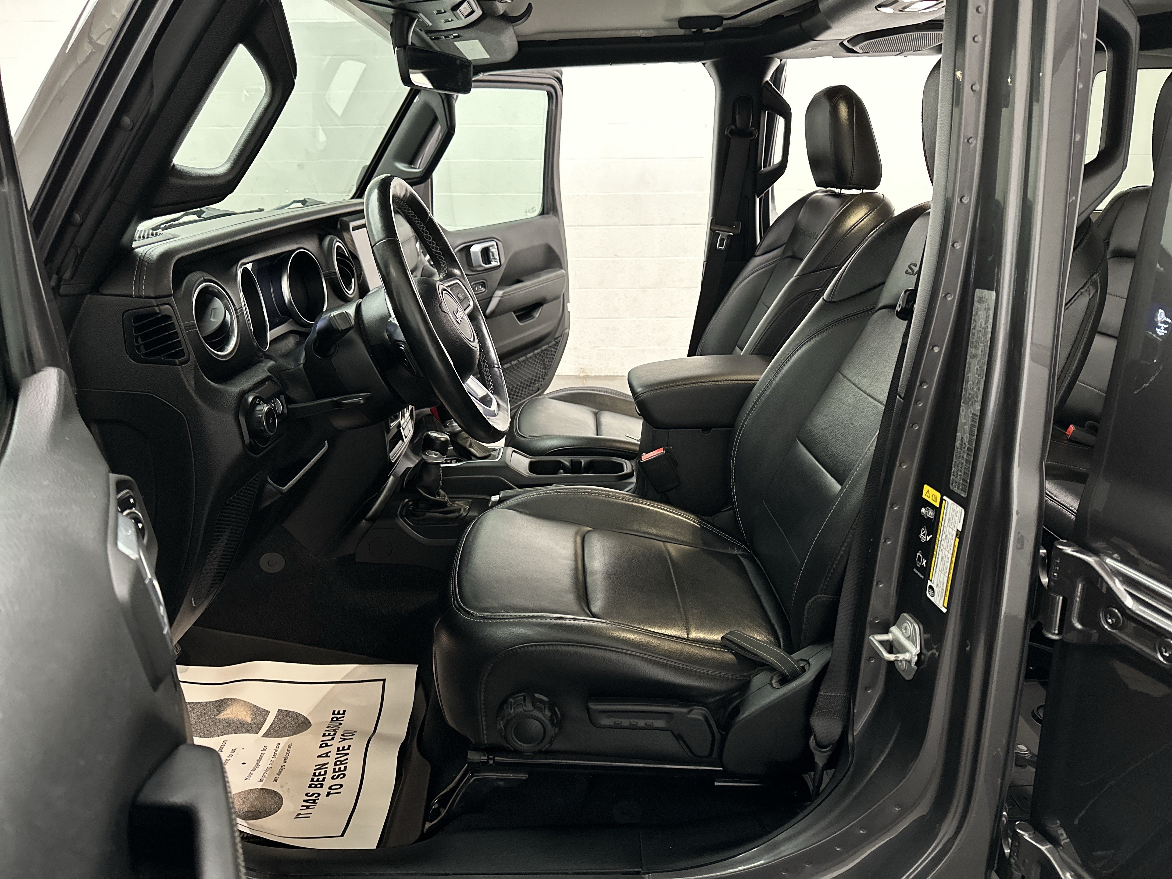 Used 2021 Jeep Wrangler Unlimited Sahara AWD/4WD image 19
