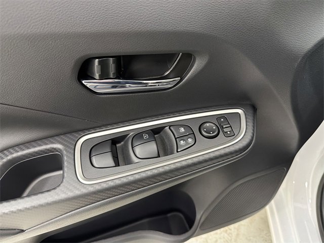 New 2025 Nissan Versa SR image 20