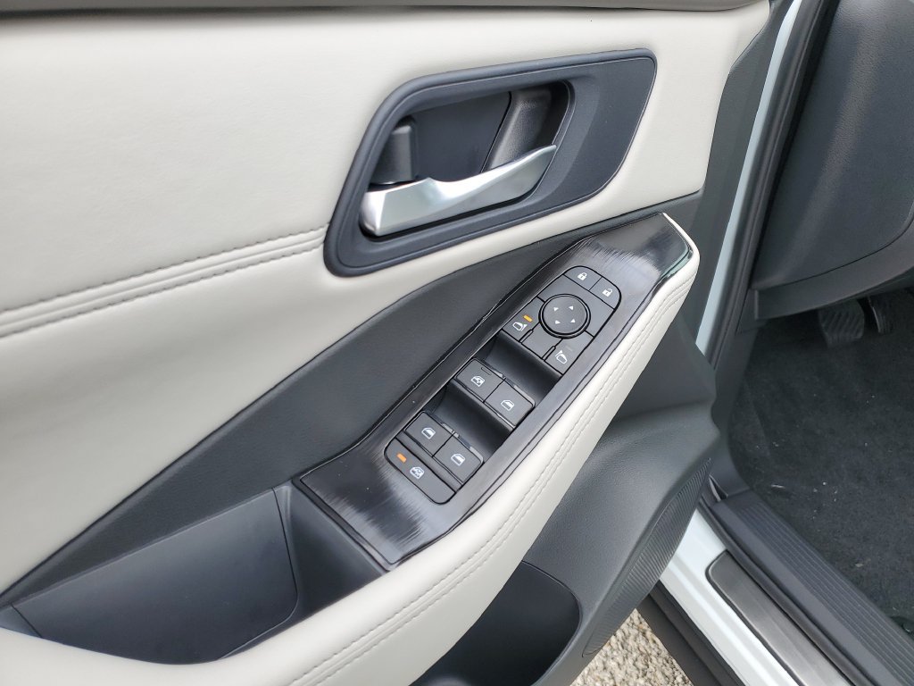 New 2026 Nissan Rogue Dark Armor AWD/4WD image 18