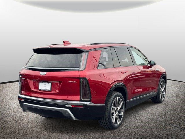 Certified 2026 Cadillac Vistiq Luxury w/ LPO, Floor Liner Package AWD/4WD image 27