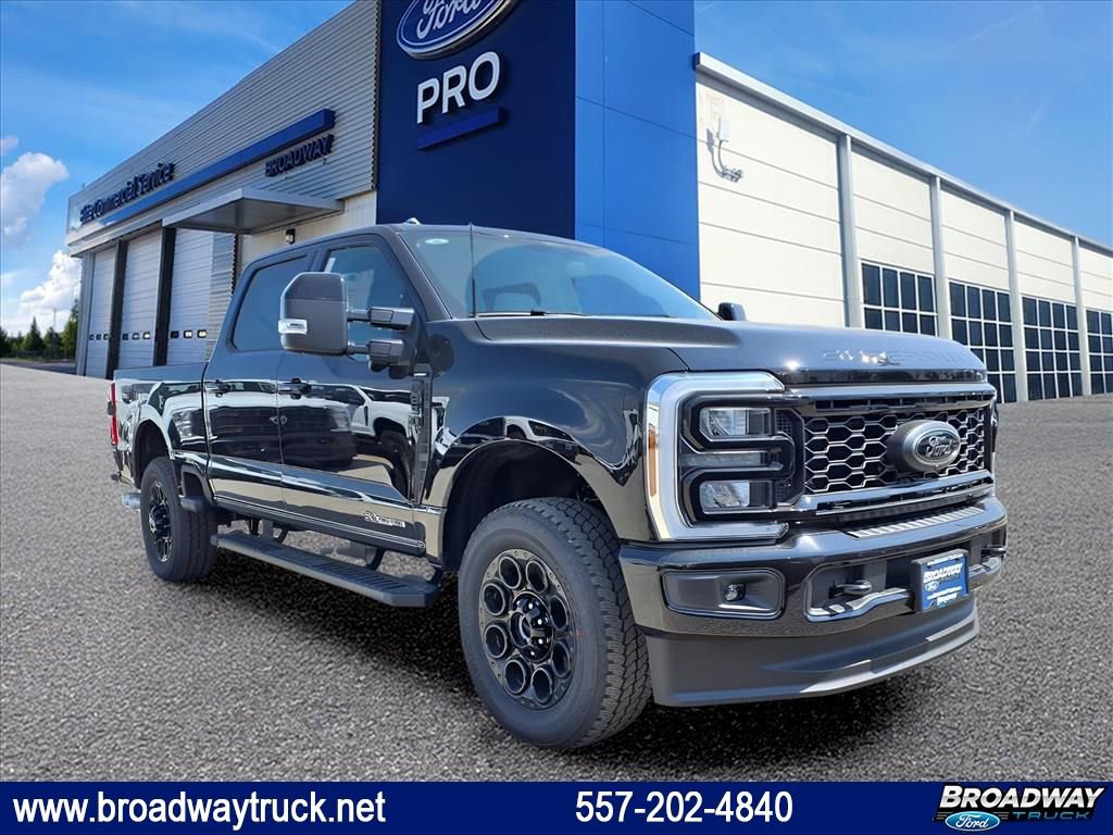 New 2026 Ford F250 Lariat w/ Black Appearance Package image 1