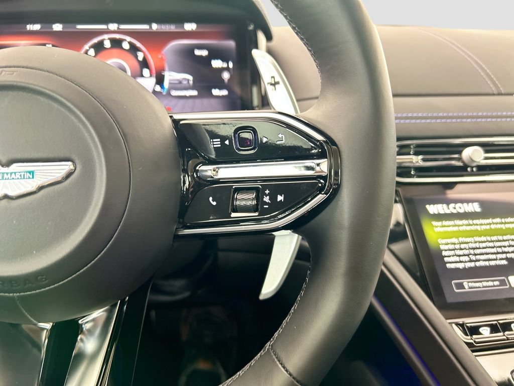 Used 2025 Aston Martin DB12 Coupe RWD image 12