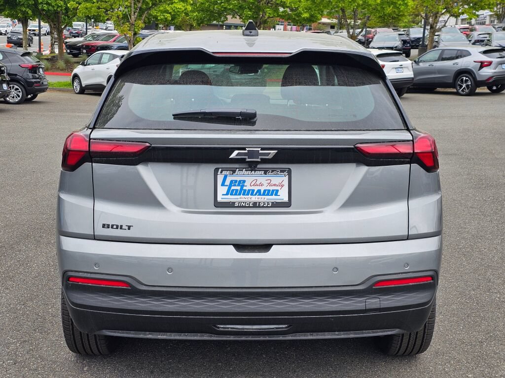 New 2027 Chevrolet Bolt LT w/ Comfort Package FWD image 6