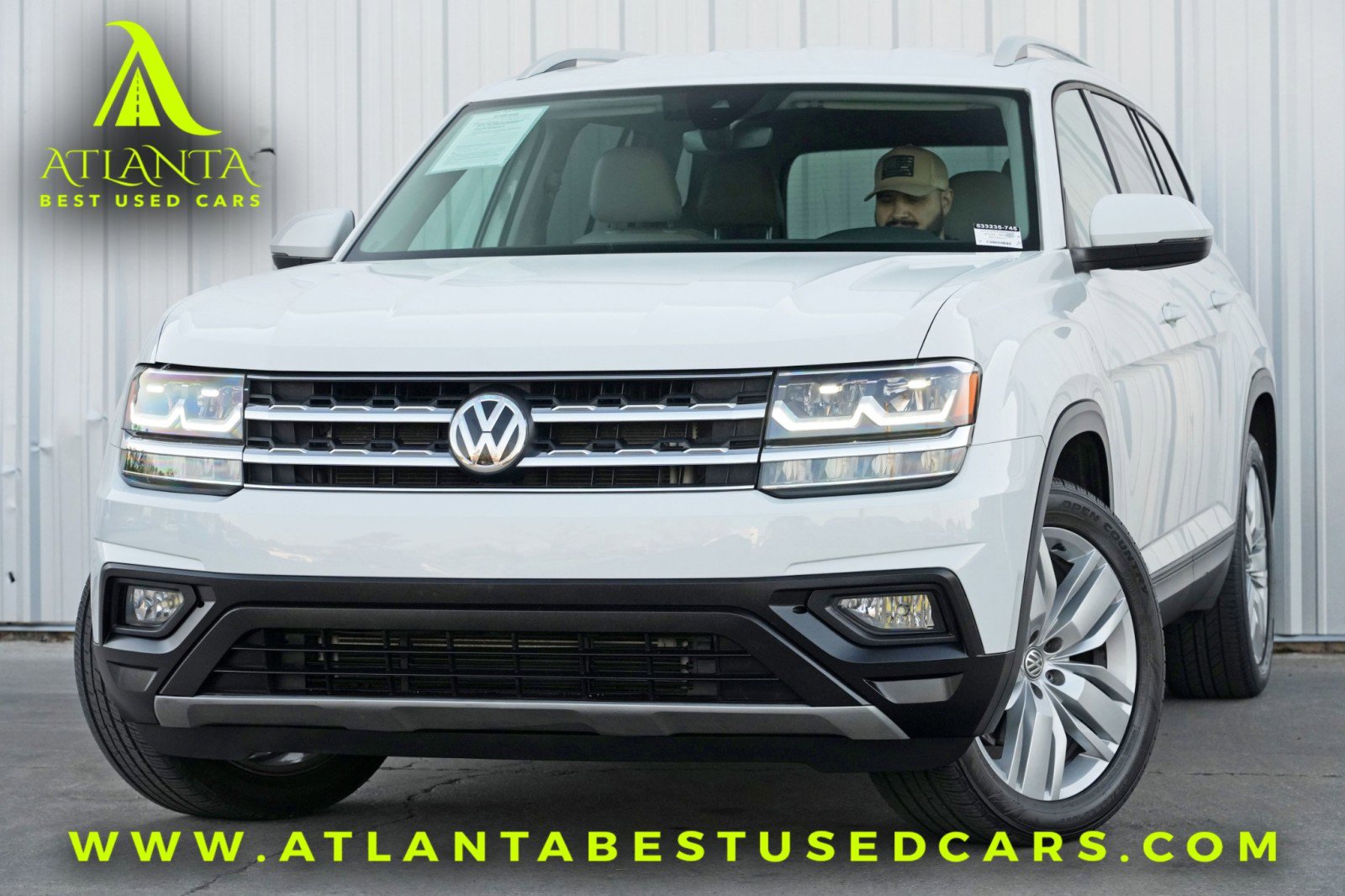 Used 2019 Volkswagen Atlas SE w/ Towing Package image 1