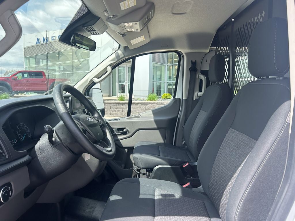 Certified 2025 Ford Transit 250 Low Roof w/ Exterior Upgrade Package RWD image 10