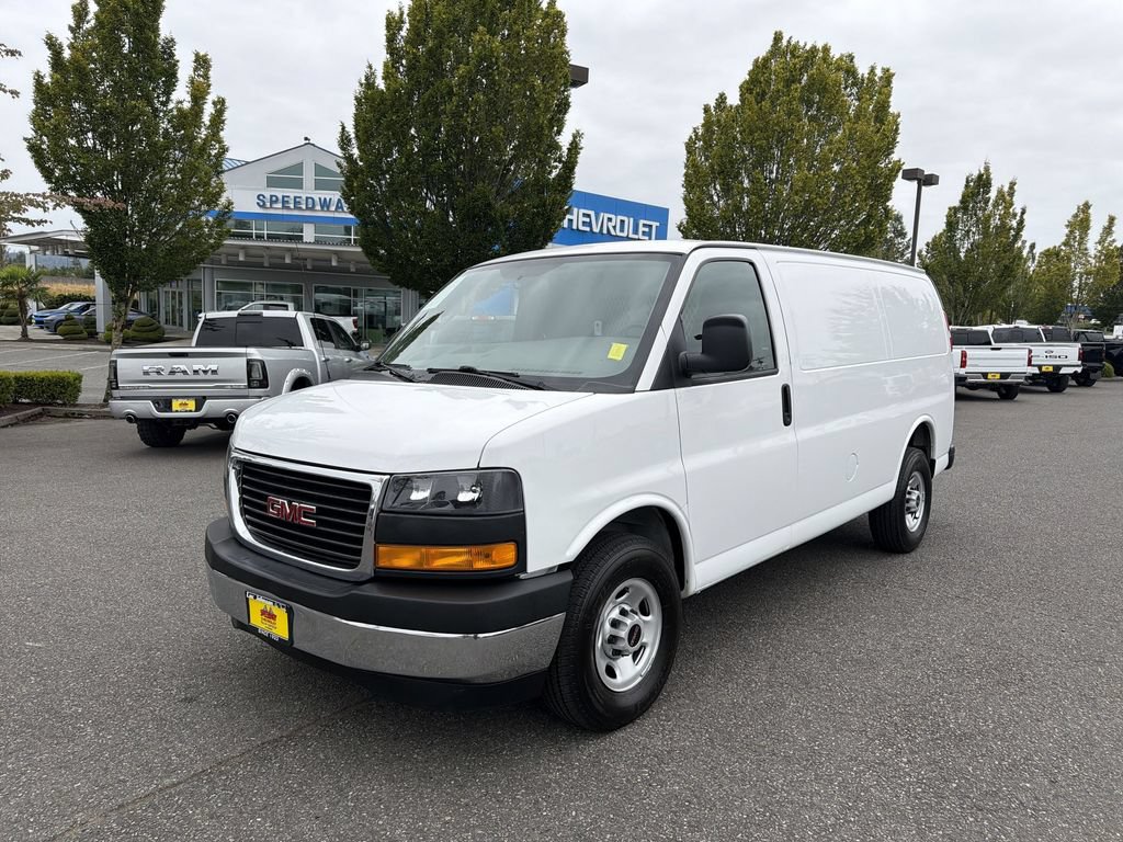 Certified 2018 GMC Savana 2500 w/ Driver Convenience Package RWD image 5