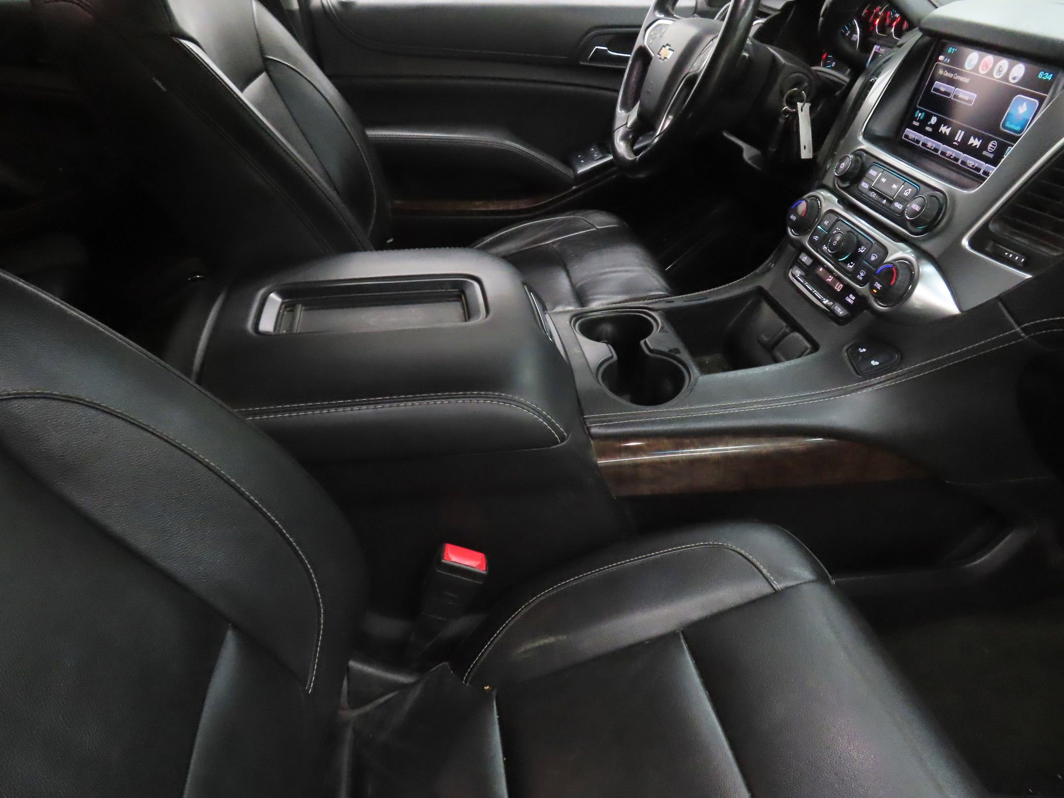 Used 2017 Chevrolet Suburban LT AWD/4WD image 21