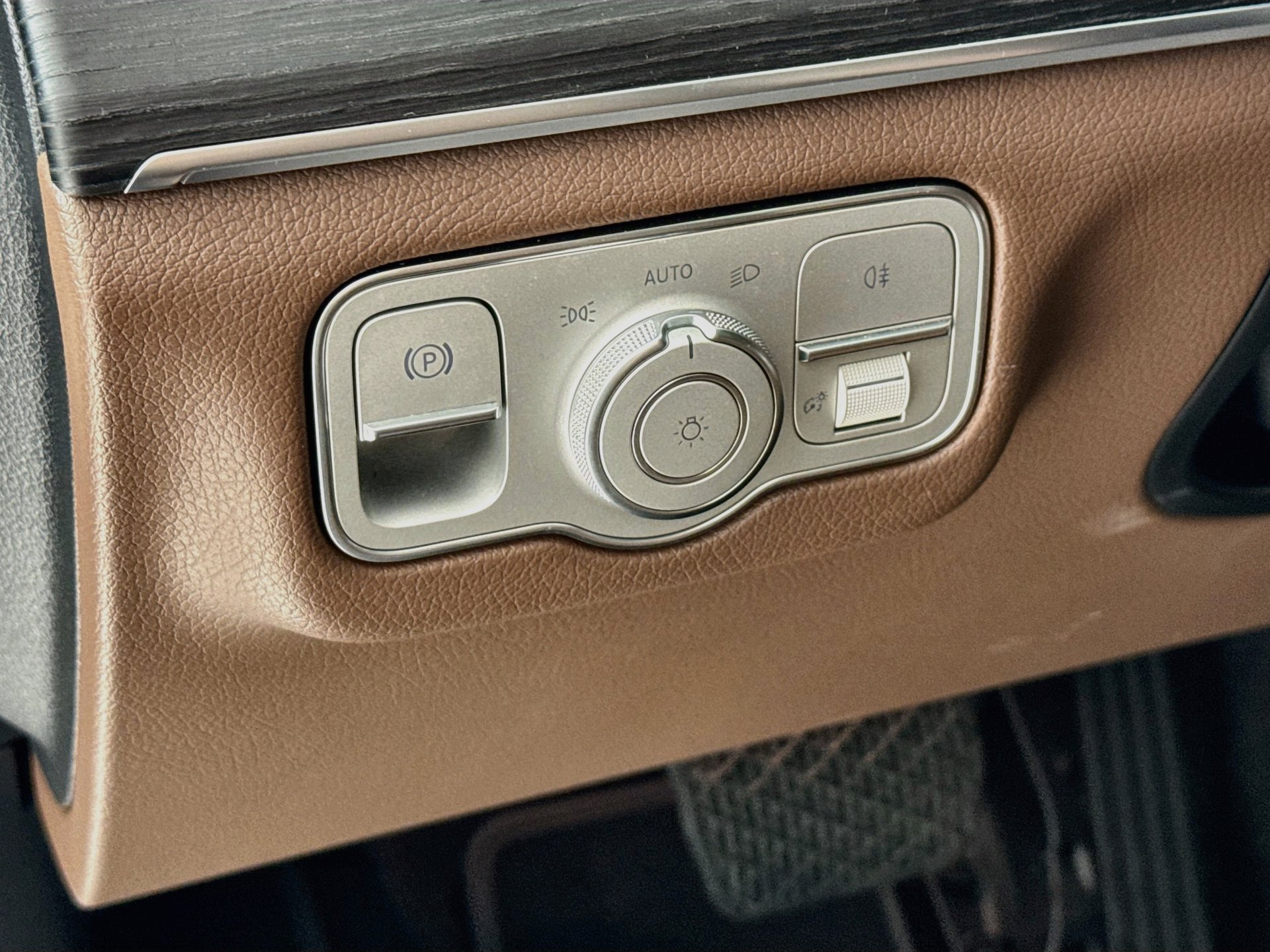 Certified 2026 Mercedes-Benz GLE 350 4MATIC image 11