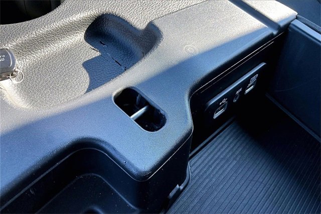 Used 2024 RAM 1500 Classic Warlock image 16