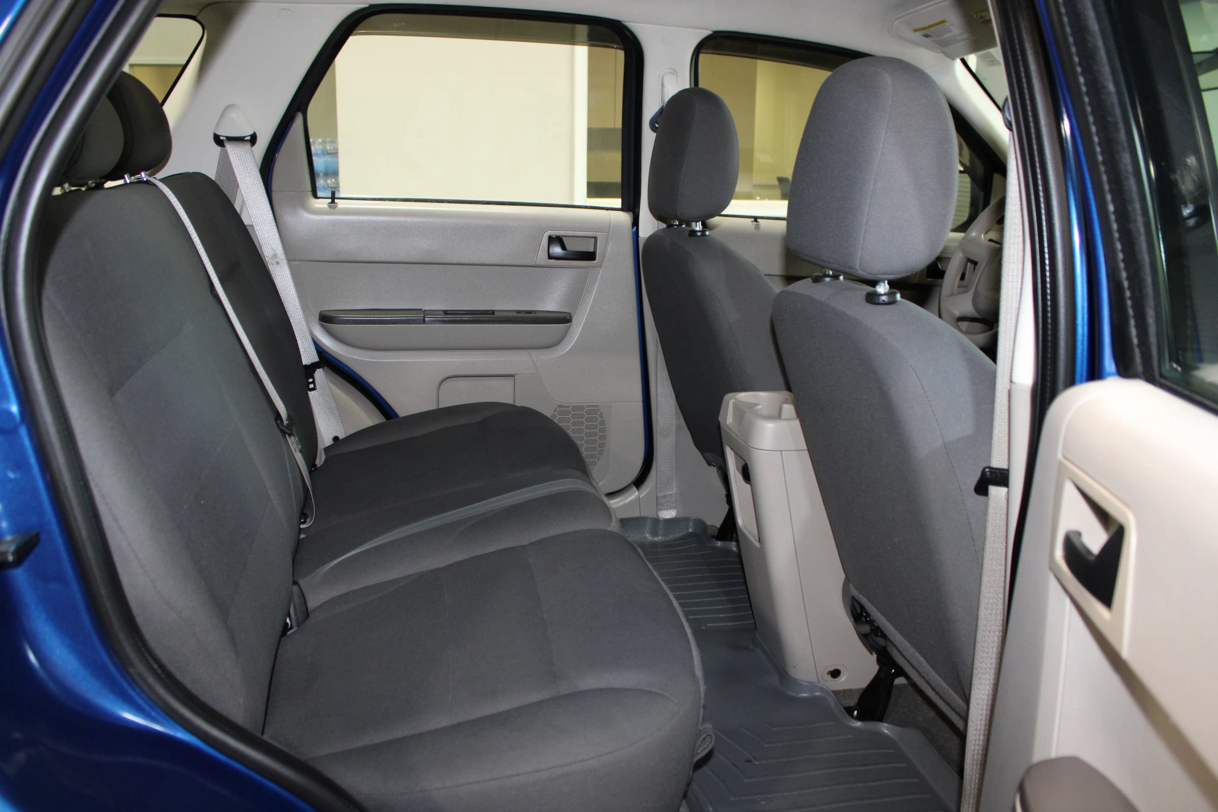 Used 2008 Ford Escape XLS FWD image 25