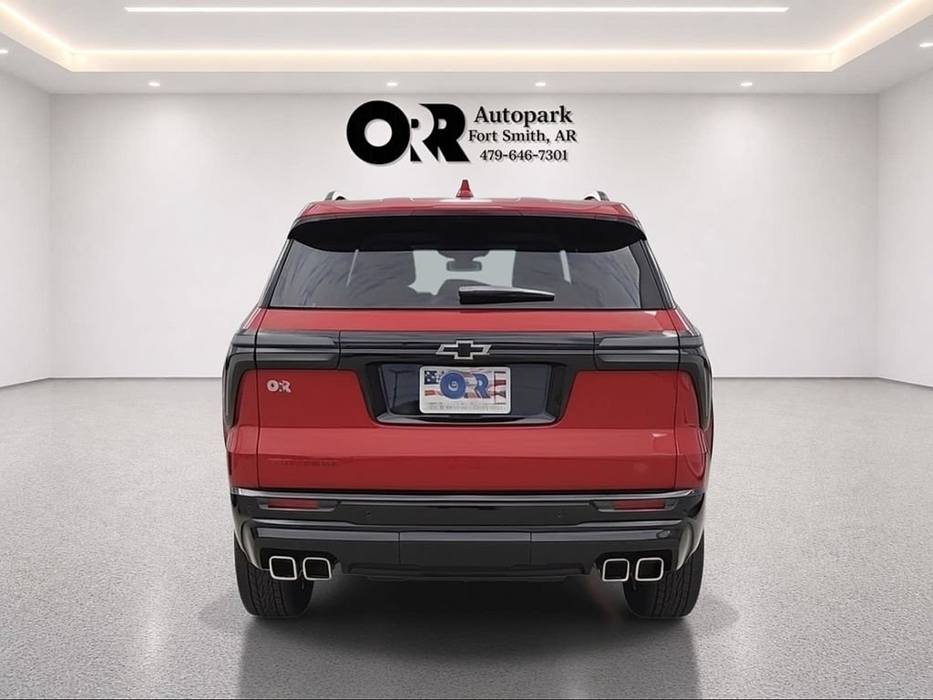 Used 2026 Chevrolet Traverse RS FWD image 20