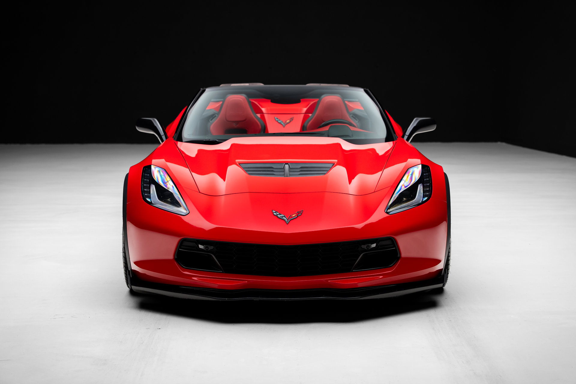 Used 2016 Chevrolet Corvette Z06 w/ 3LZ Preferred Equipment Group RWD image 8