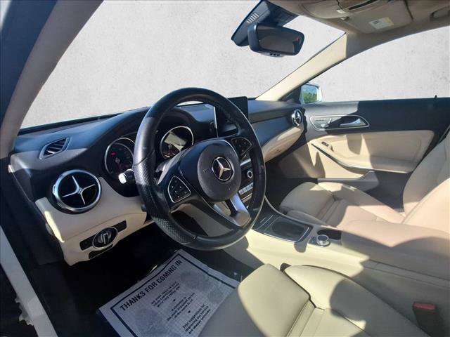 Used 2020 Mercedes-Benz GLA 250 image 10