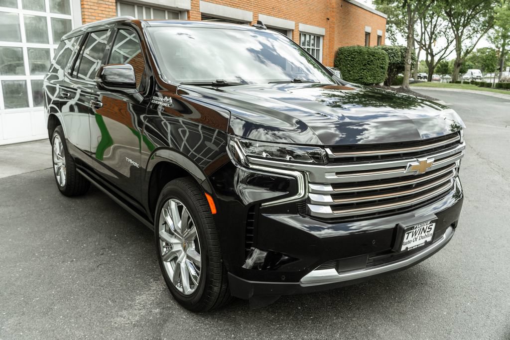 Used 2023 Chevrolet Tahoe High Country AWD/4WD image 6