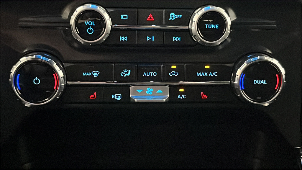 Used 2025 Ford F150 XLT w/ Equipment Group 302A MID AWD/4WD image 32