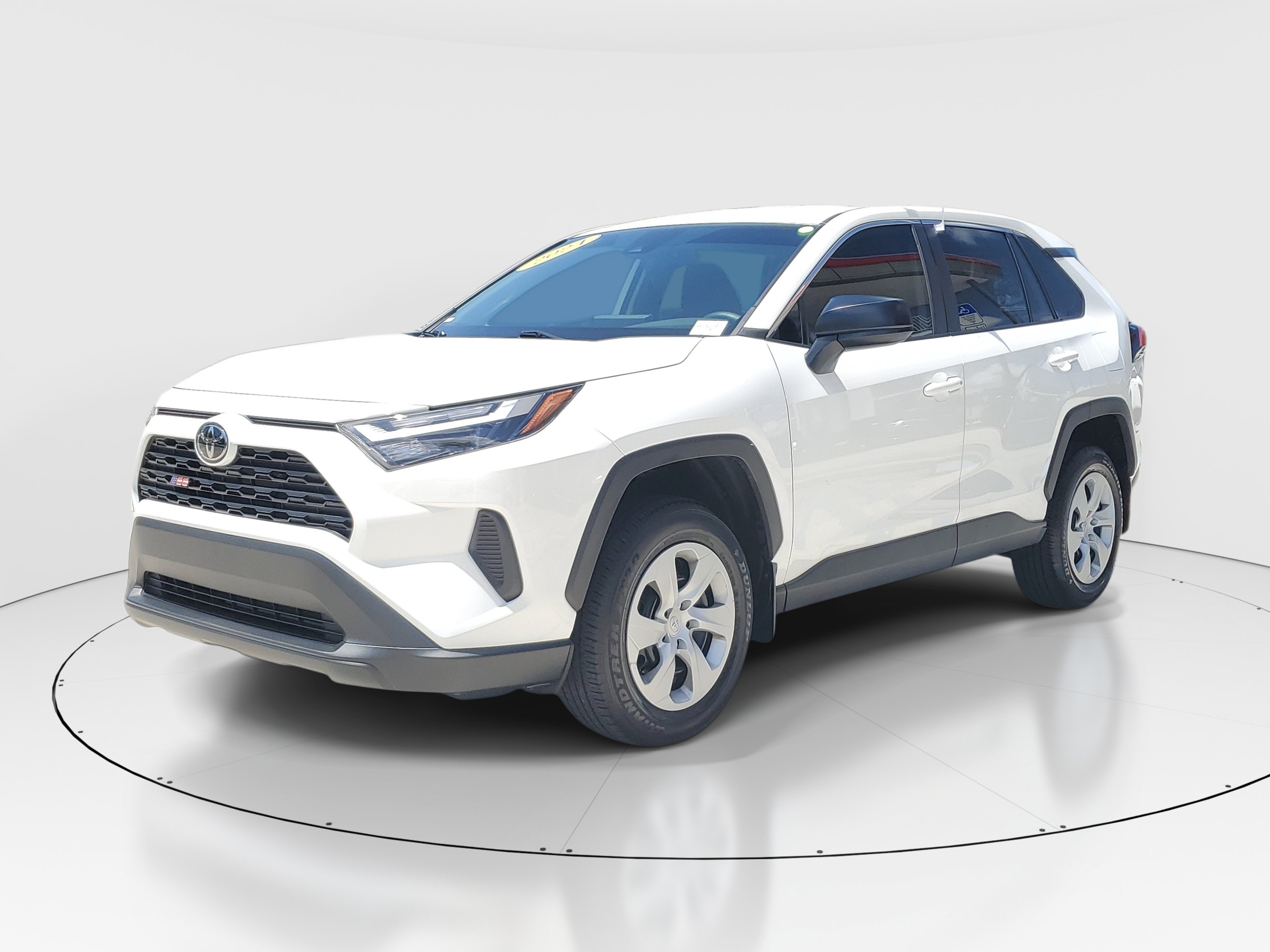 Used 2024 Toyota RAV4 LE FWD image 3