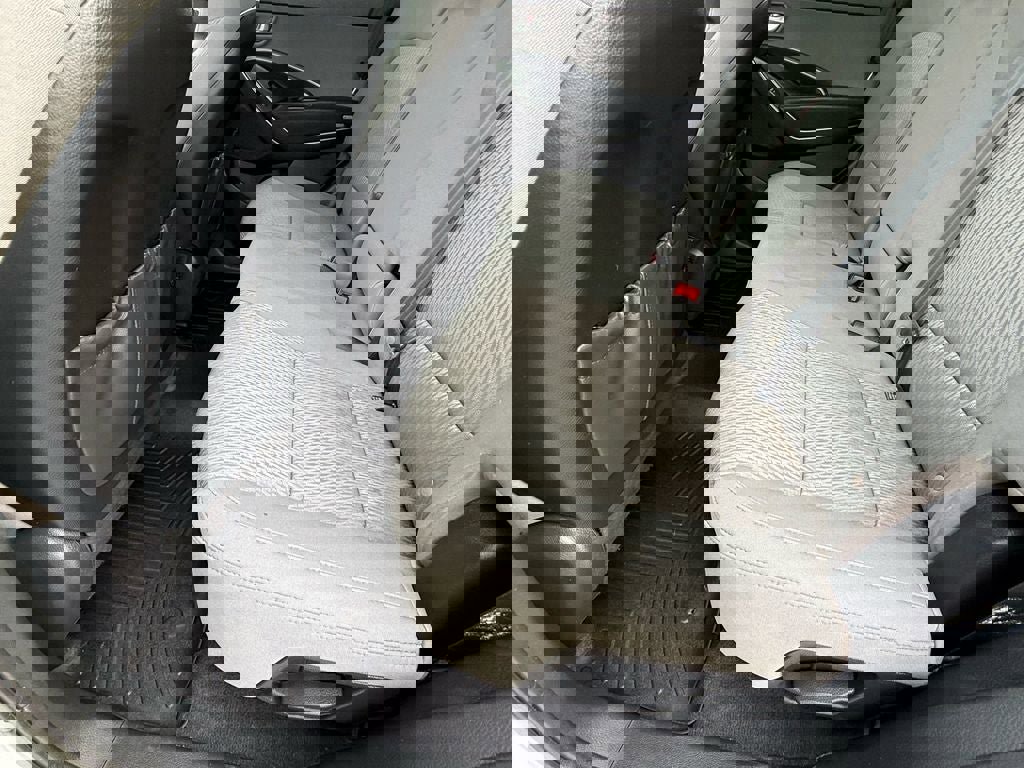 Used 2017 Hyundai Santa Fe Sport image 13