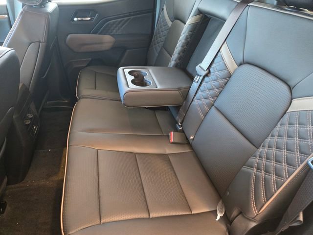 New 2026 GMC Canyon Denali AWD/4WD image 7