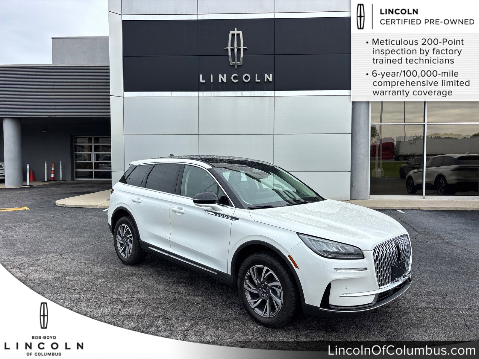 Certified 2024 Lincoln Corsair AWD w/ Equipment Group 101A image 1