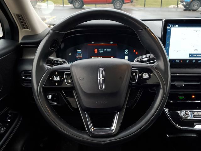 Used 2023 Lincoln Corsair Reserve w/ Equipment Group 201A image 31