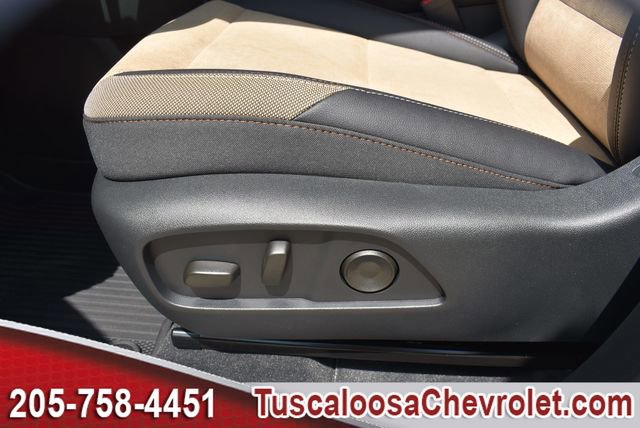 New 2026 Chevrolet Equinox ACTIV FWD image 16