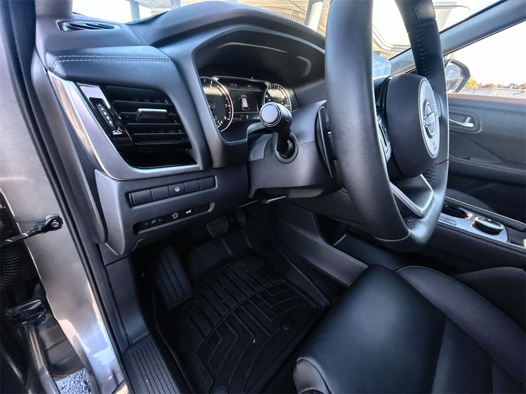 Certified 2023 Nissan Rogue SL w/ SL Premium Package image 11