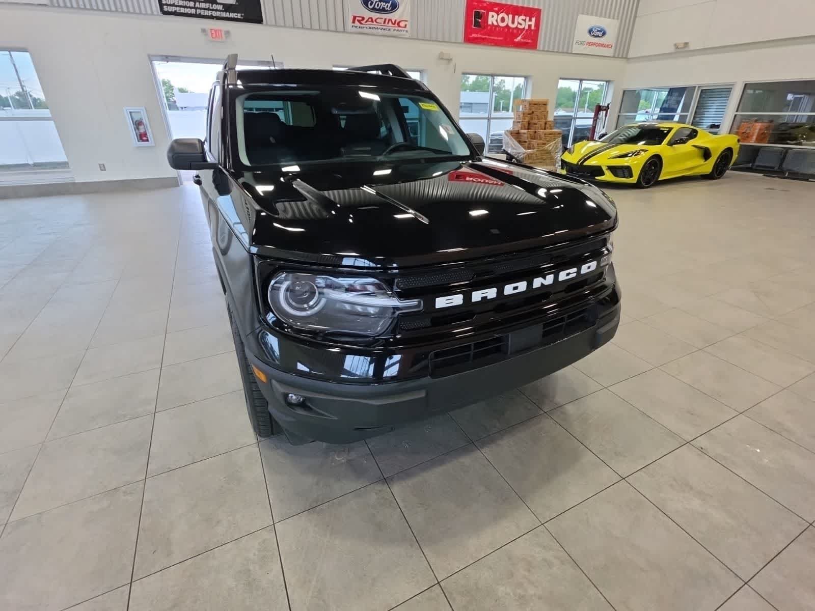 Used 2024 Ford Bronco Sport Outer Banks w/ Tech Package AWD/4WD image 4