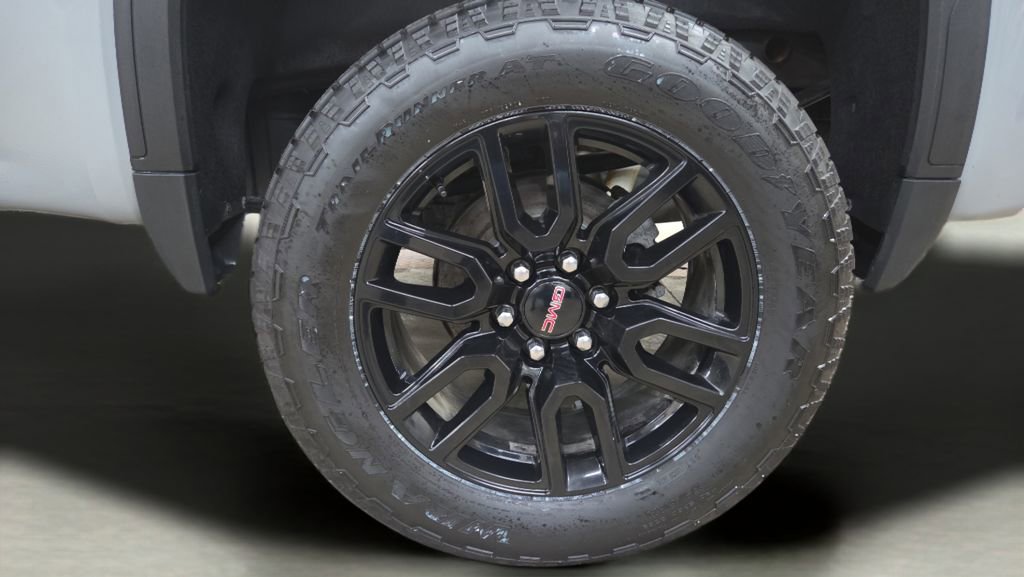 Used 2024 GMC Sierra 1500 Elevation w/ X31 Off-Road Package AWD/4WD image 34