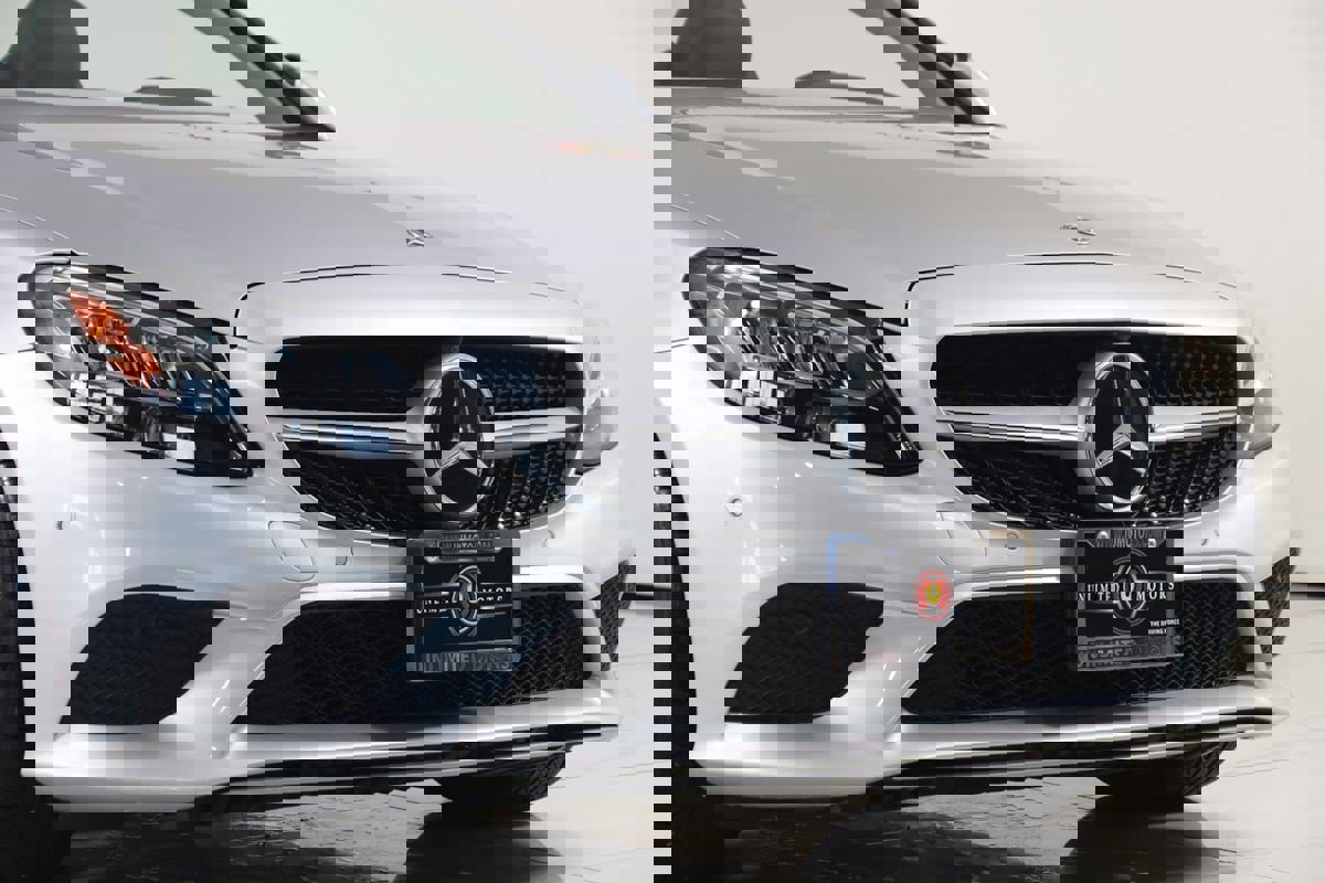 Used 2021 Mercedes-Benz C 300 4MATIC Cabriolet image 60