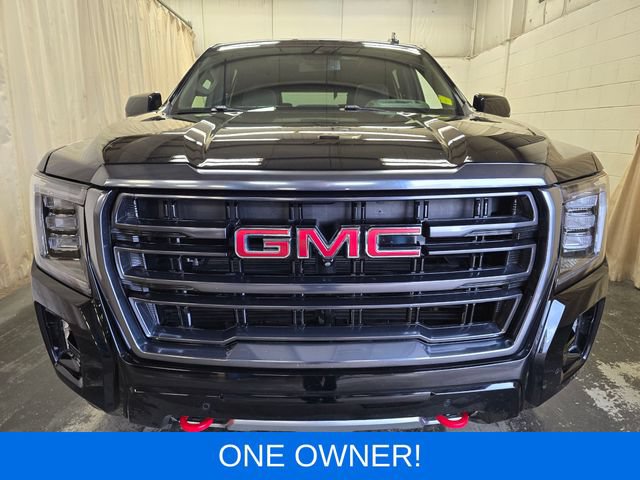 Used 2024 GMC Yukon AT4 w/ Technology Package AWD/4WD image 3