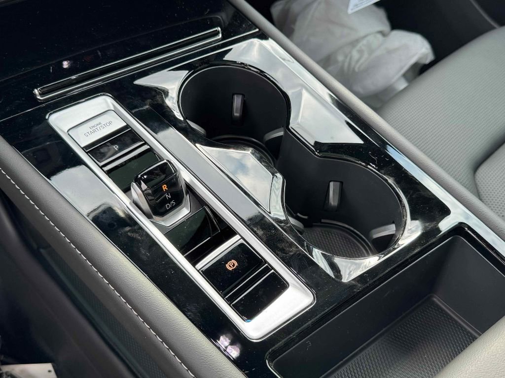 New 2026 Volkswagen Atlas Cross Sport SEL R-Line image 20