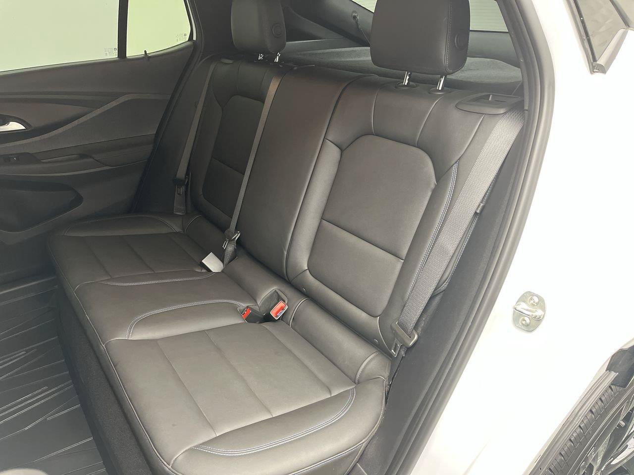 Certified 2024 Buick Envista Sport Touring w/ Convenience I Package FWD image 10