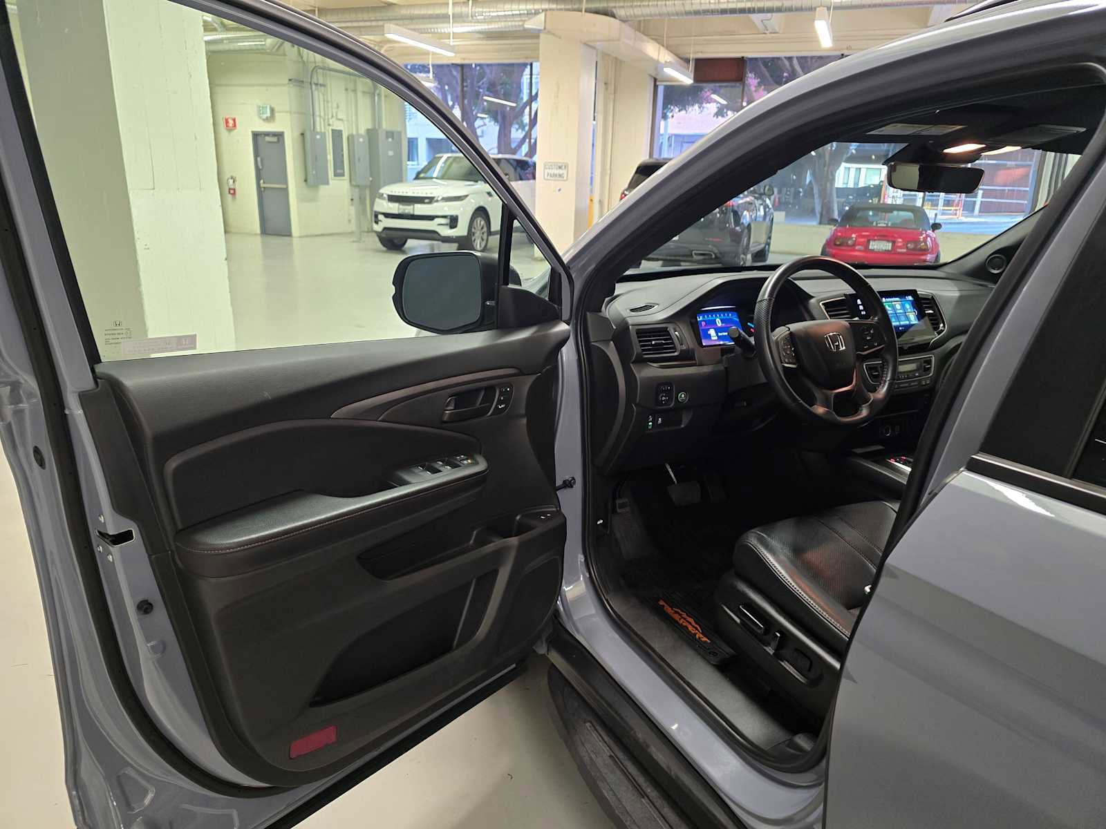 Used 2022 Honda Pilot TrailSport image 21