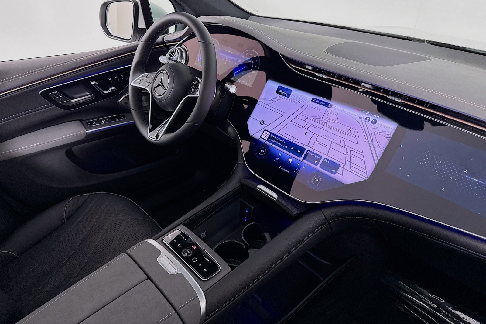 New 2026 Mercedes-Benz EQS 550 4MATIC SUV image 15