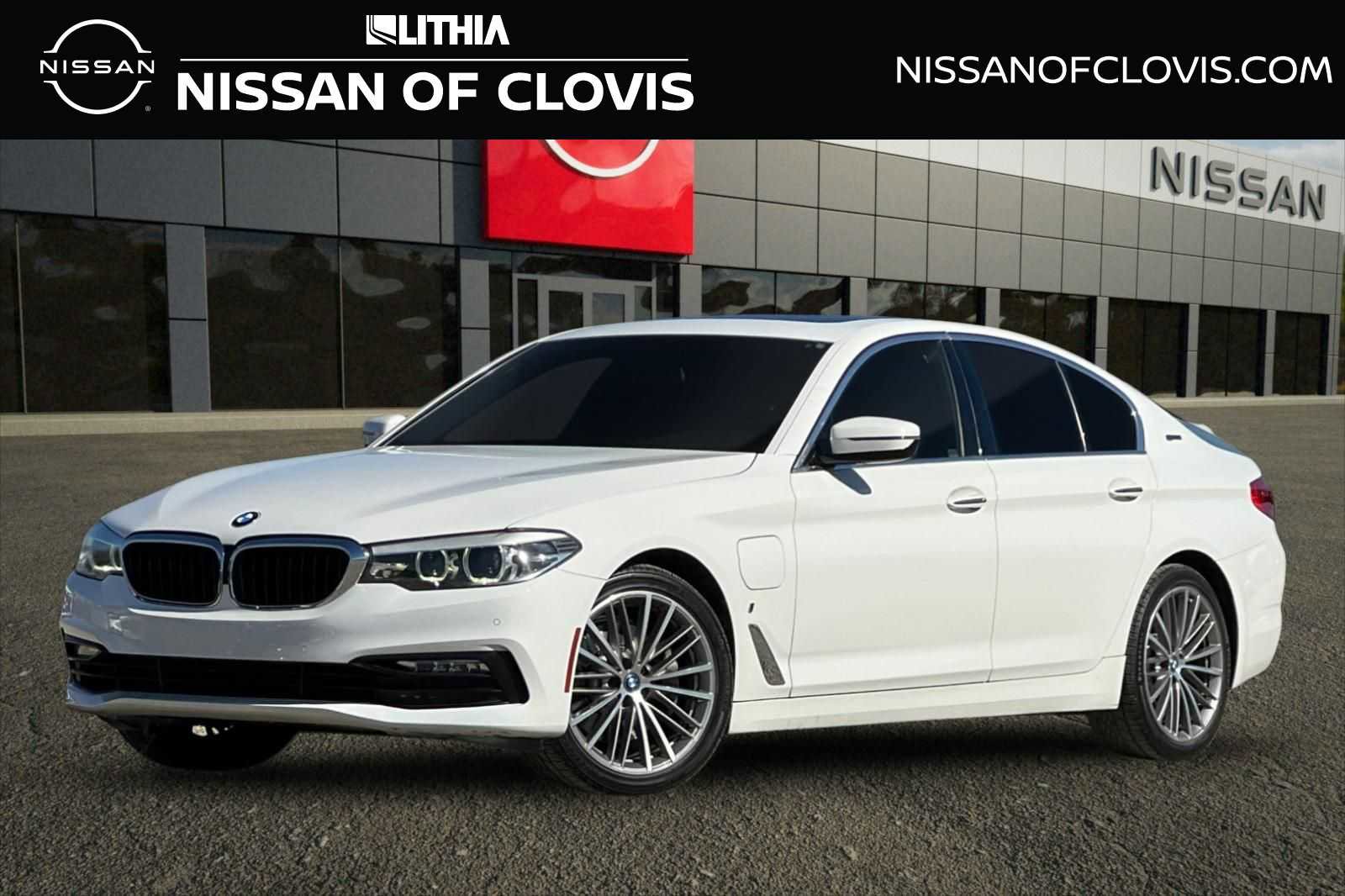 Used 2018 BMW 530e w/ Premium Package 2 RWD image 1