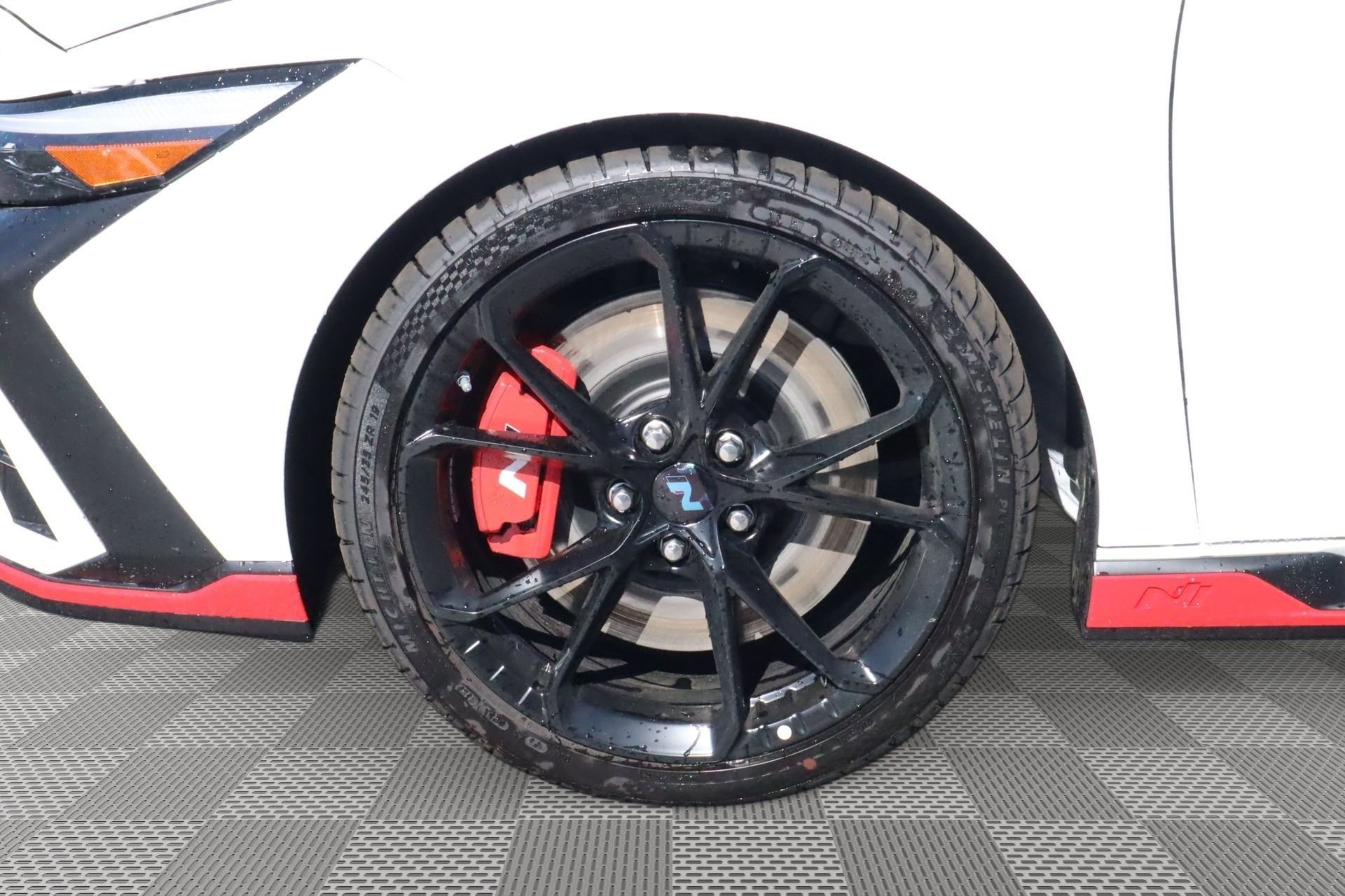 New 2025 Hyundai Elantra N Base image 4