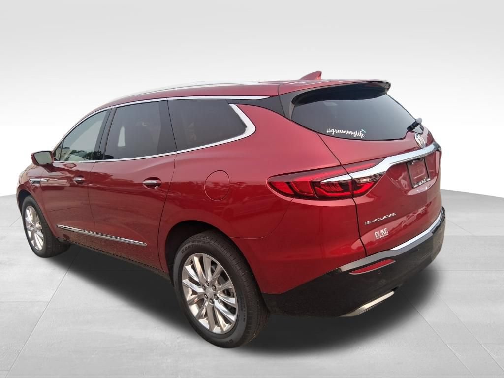 Used 2020 Buick Enclave Essence w/ Sound and Sites Package FWD video 2